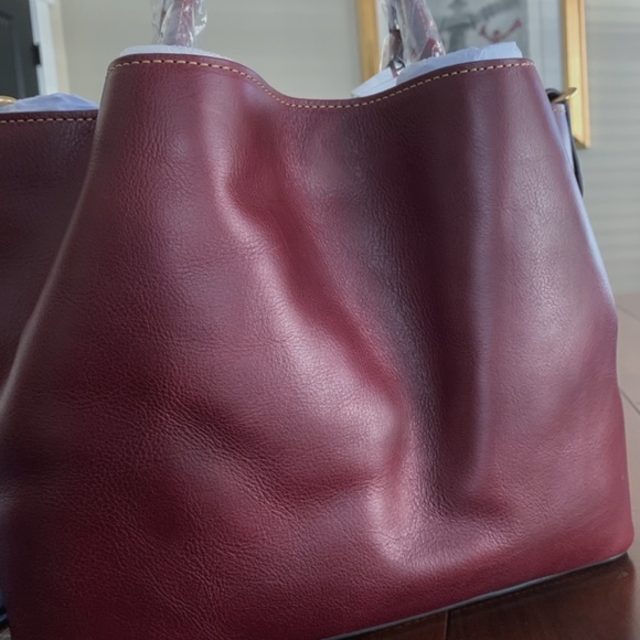 Dooney & Bourke Florentine Brenna Exquisite Leather Stunning Color - Picture 11 of 11